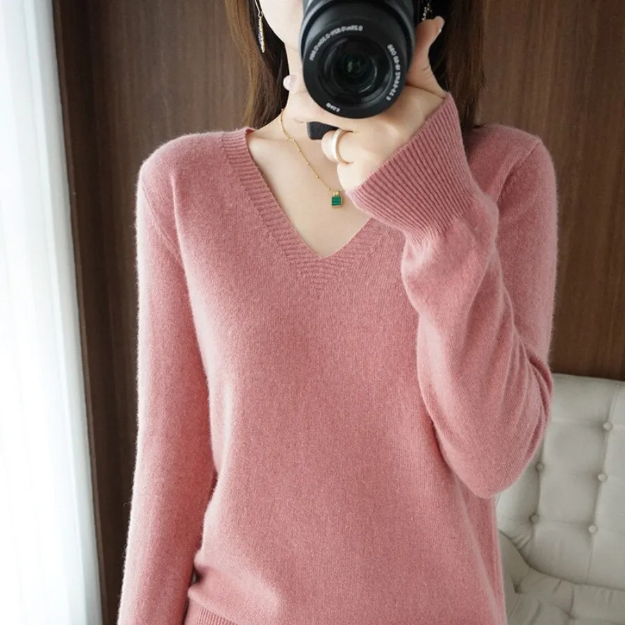 Madeleine |  Pull Col V pour Femme | Doux
