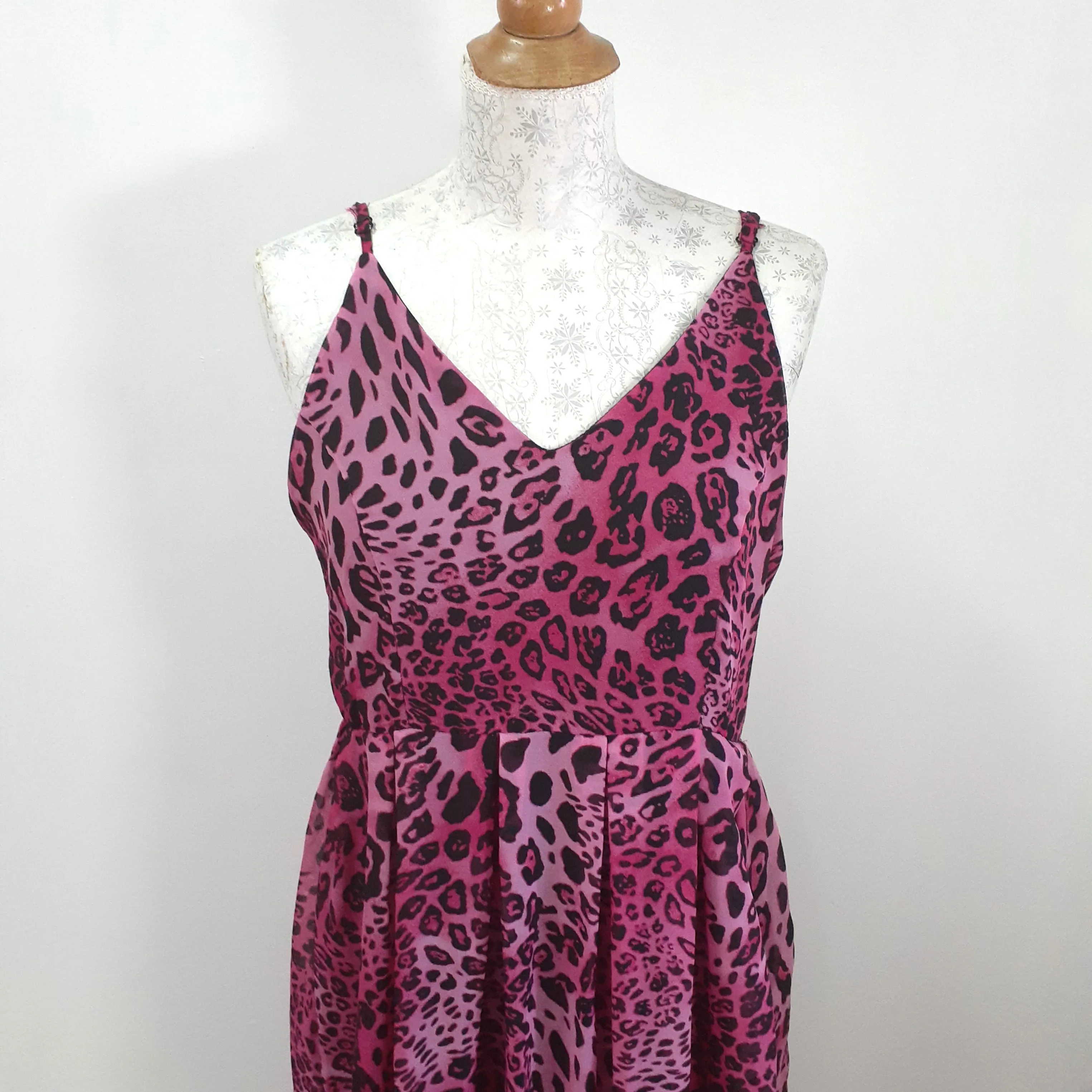 Robe dos nue - T40 - Tigré noire et rose 