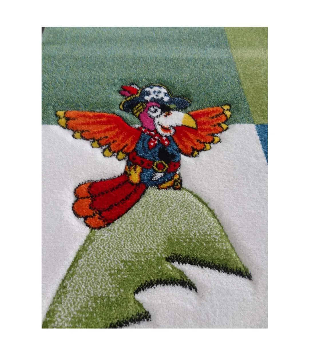 Tapis enfant PIRATE en polypropylène doux et soyeux